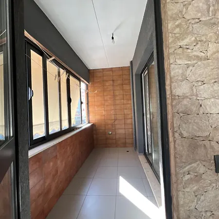 R8 Apartament Apartment *