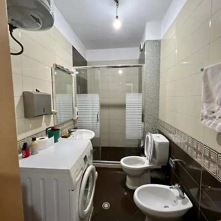 Apartment R8 Apartament Tirana
